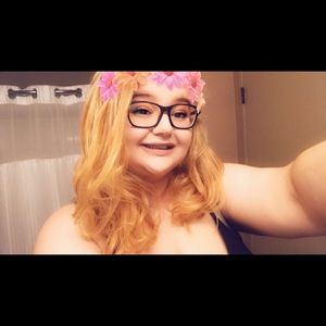 Meet your Posher, Marina